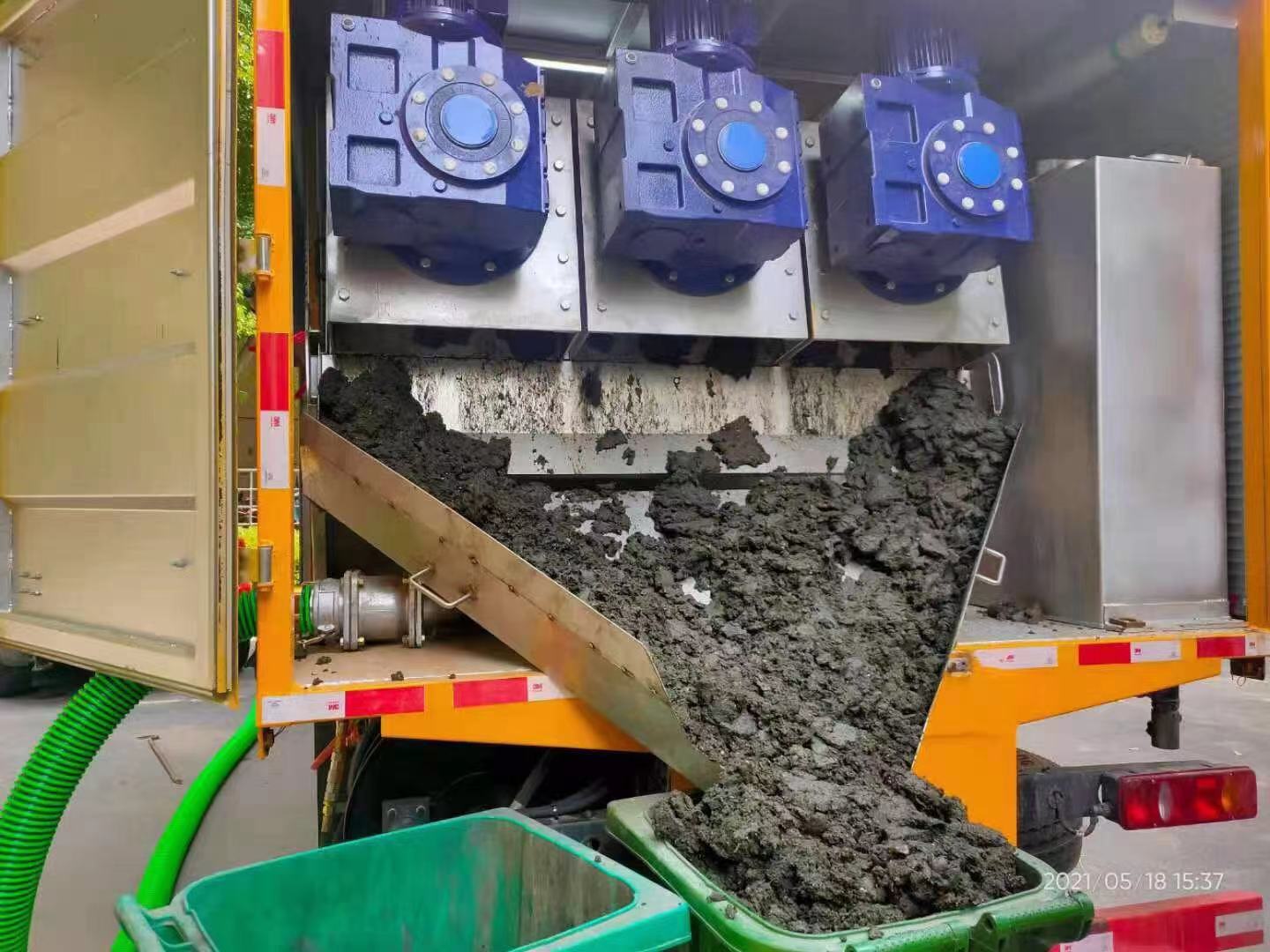 利通化粪池清掏城市维护站-泥浆净化干湿分离处理