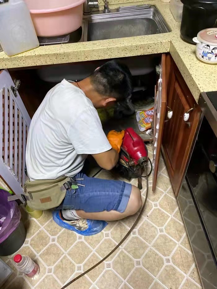 利通通下水道